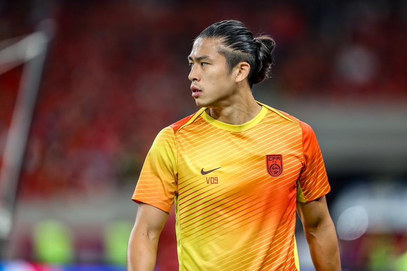 DB官方网站-北青：张玉宁扛起国足进攻大旗，谁跟他搭档是个问题