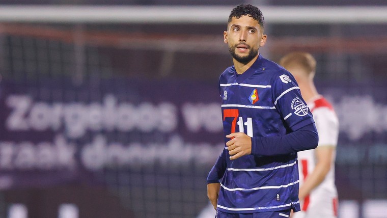 拉科鲁尼亚官方：前锋埃达霍里因跌落在巨石上受伤被送医